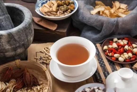 uống nước đúng cách, nên uống nước buổi sáng thế nào