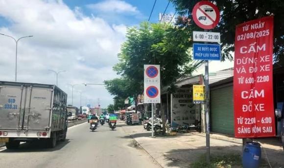cấm xe tải và xe khách dừng đỗ, cấm dỗ xe, cấm xe