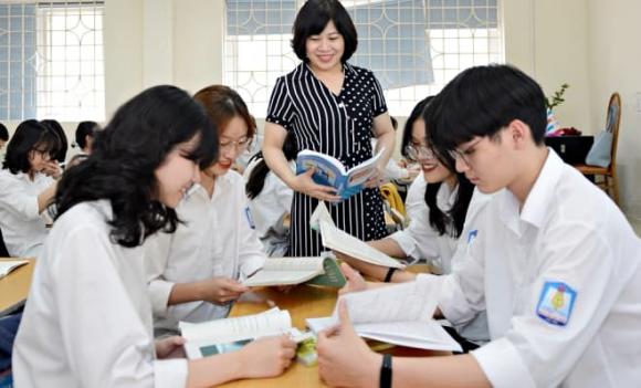 Luật Nhà giáo, bỏ chia hạng giáo viên, lương giáo viên