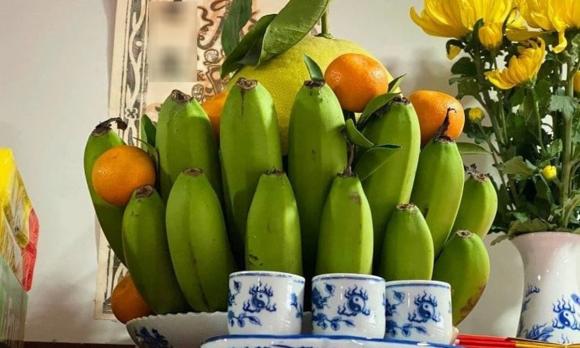 Ngày Rằm, chọn chuối thắp hương, thắp hương