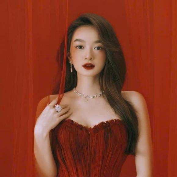 kaity nguyễn, sao việt, wean lê 