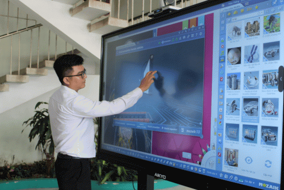 người làm công tác chuyên trách về chuyển đổi số, an toàn thông tin mạng, an ninh mạng