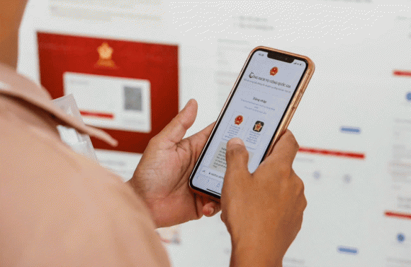 hành vi cho người khác sử dụng dữ liệu cá nhân của mình để thực hiện hành vi trái pháp luật, mức phạt sử dụng dữ liệu cá nhân