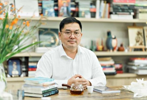 Ông Hoàng Nam Tiến, Gen Z,  mua nhà