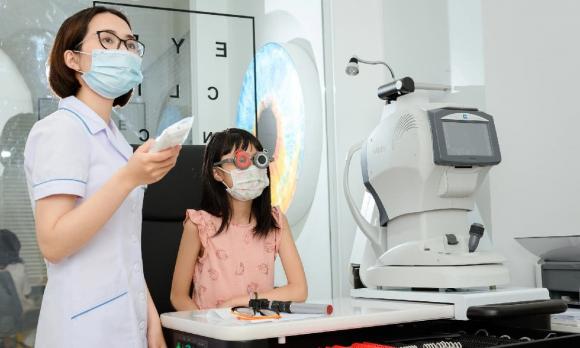 bhyt, bảo hiểm y tế khi điều trị cận thị mắt, kiến thức,  Luật Bảo hiểm y tế