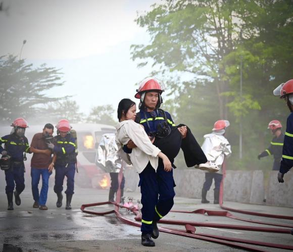 Sao Việt 6/8, tin sao việt mới nhất