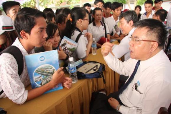 ngành học, chọn ngành học, ngành học dễ xin việc