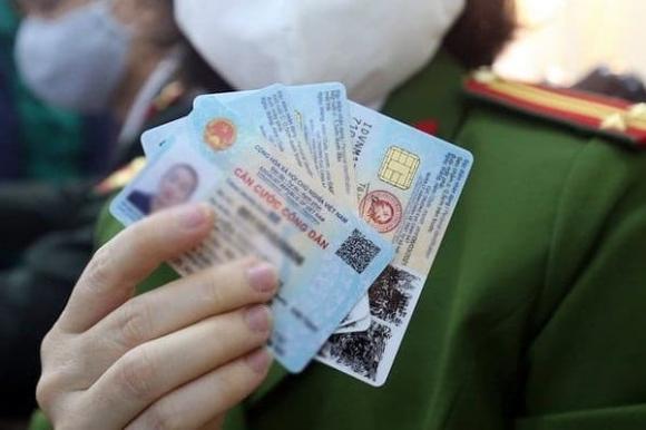 Đề xuất của Bộ Công an, quy định cấp đổi thẻ Căn cước qua VNeID và dịch vụ công trực tuyến