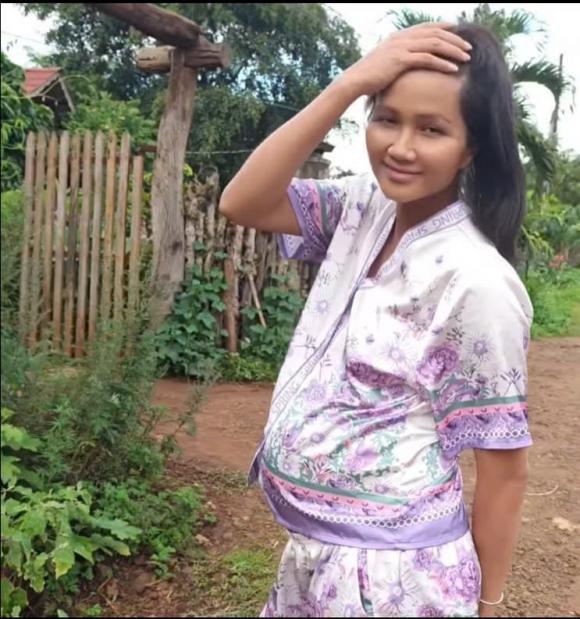 h'hen niê, sao việt 