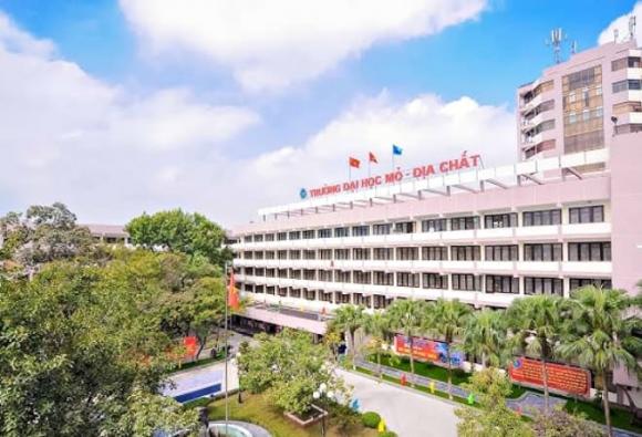 trường đại học tại Hà Nội, học phí rẻ, điểm chuẩn thấp, Đại học Quốc Gia Hà Nội