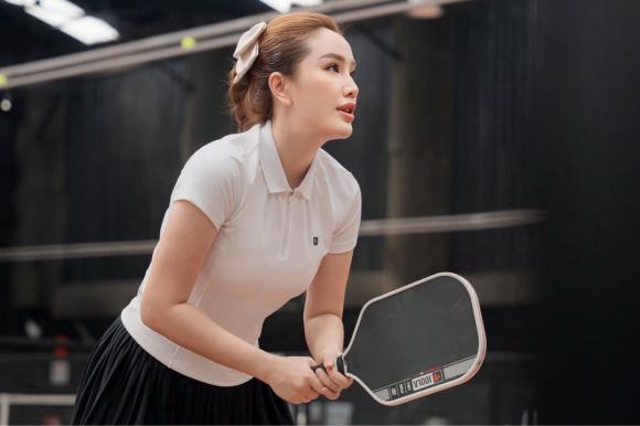 Sao Việt 11/8, tin sao việt mới nhất
