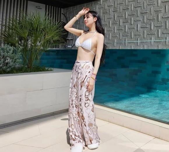 Mẹ đơn thân, cầu hôn, tỷ phú