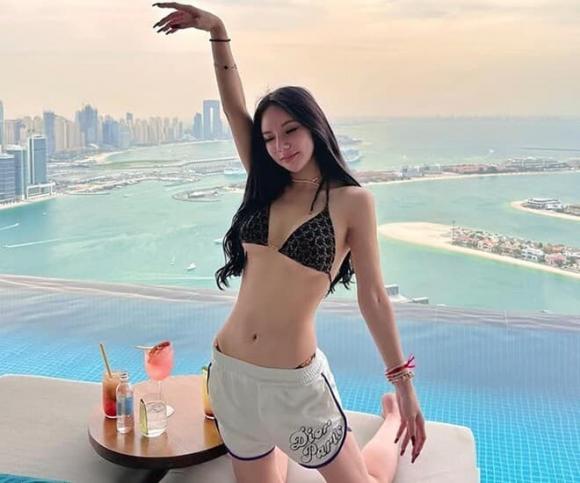 Mẹ đơn thân, cầu hôn, tỷ phú