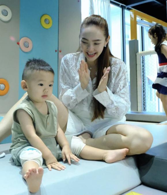 Minh Hằng, con trai Minh Hằng, sao Việt 