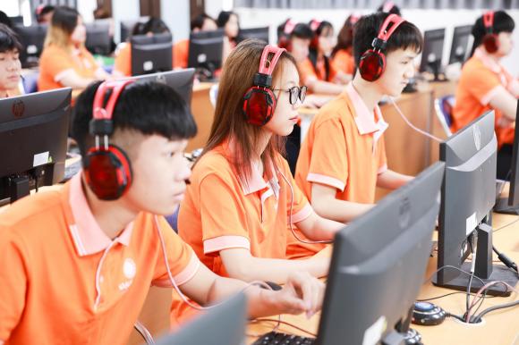 ngành học, ngành học hot, điểm chuẩn