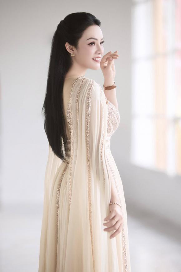 Sao Việt 13/8, tin sao việt mới nhất