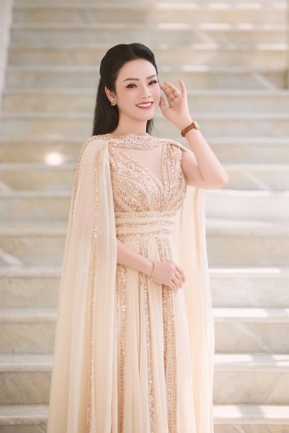 Sao Việt 13/8, tin sao việt mới nhất