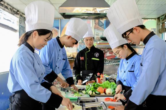 ngành học, ngành học lương cao, ngành đầu bếp, kiến thức