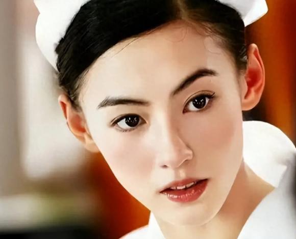 Trương Bá Chi, Trương Bá Chi nghiện nói dối, Trần Hiểu Đông, sao Hoa ngữ