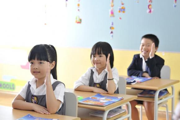 trẻ học thêm, học tập, trẻ học, 