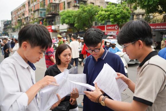 điểm chuẩn, cách tính điểm chuẩn, điểm chuẩn đại học năm 2025