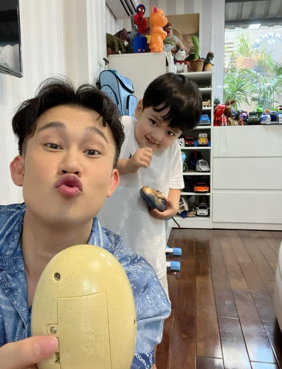 Sao Việt 17/8, tin sao việt mới nhất