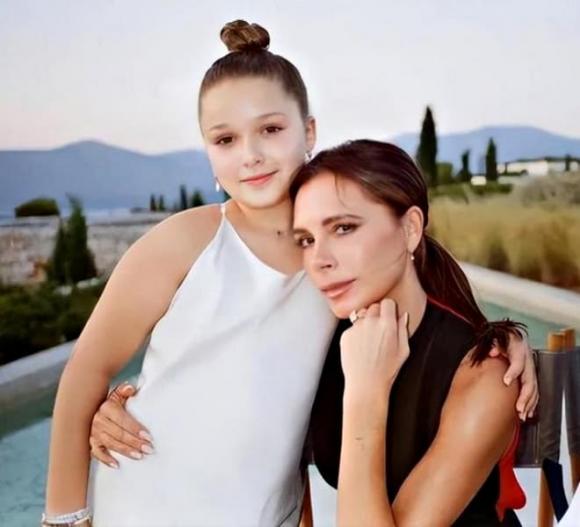 bé Michelin, Harper Beckham, con gái David Beckham, Victoria Beckham, nhan sắc của Harper Beckham