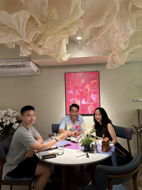 Sao Việt 18/8, tin sao việt mới nhất