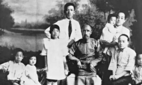 cách dạy con, Không ai giàu 3 họ