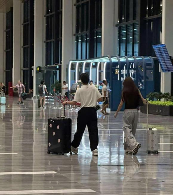 Sao Việt 19/8, tin sao việt mới nhất