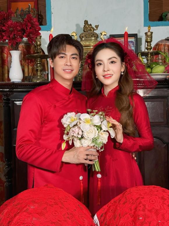 Saka Trương Tuyền, Hồ Việt Trung, sao Việt