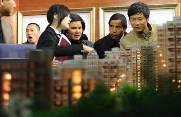 tài sản, bảo vệ tài sản, mua nhà, tiền mặt, gửi tiền ngân hàng, tài chính
