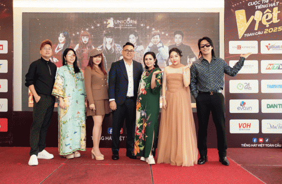 f15-ngoisaovn-w1600-h1043 0 Bùi Thanh Hương, Nguyễn Quế Anh, Tiếng Hát Việt Toàn Cầu 2025