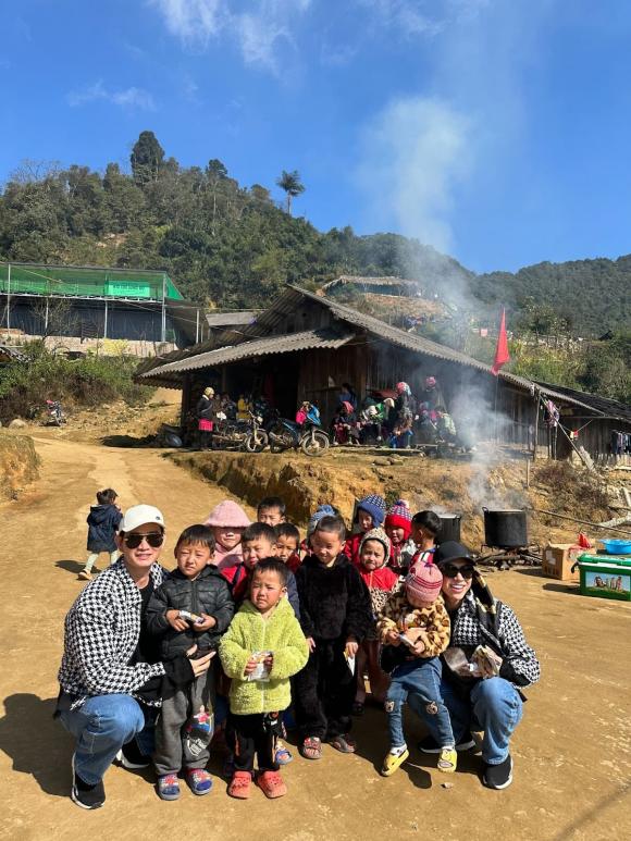 h14-ngoisaovn-w1200-h1600 1 Phương Cao, Vua Phun Xăm