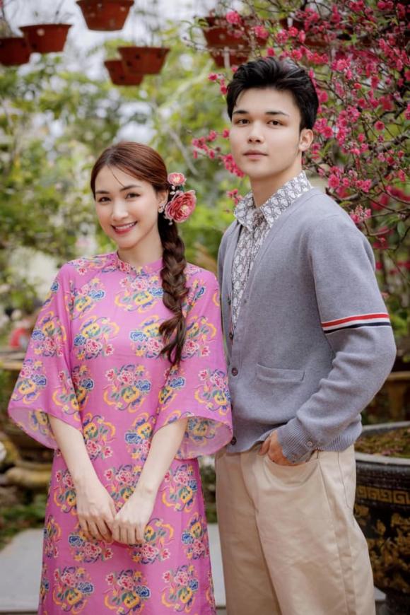 ca sĩ Hòa Minzy, sao Việt