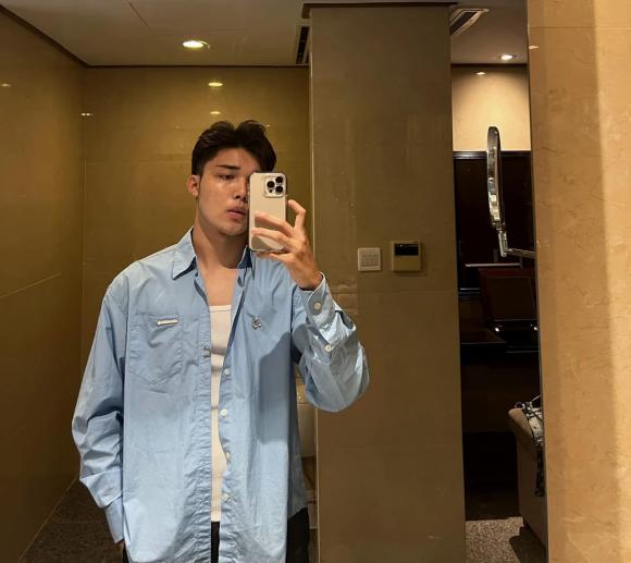 ca sĩ Hòa Minzy, sao Việt