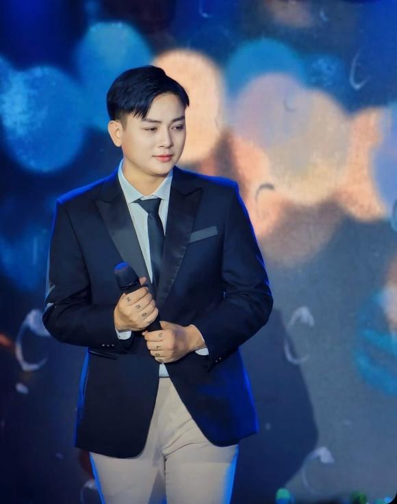 Sao Việt 20/8, tin sao việt mới nhất