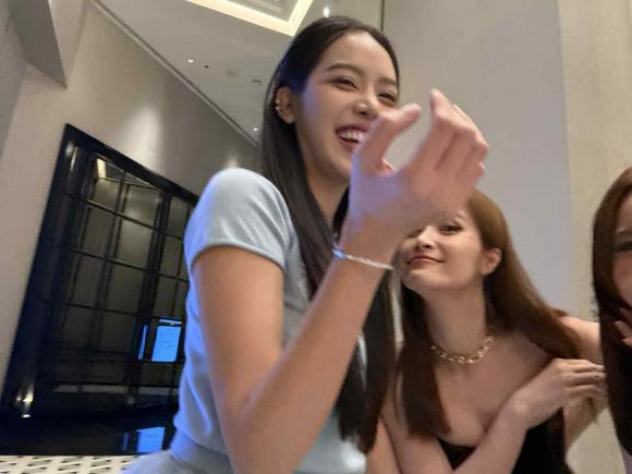 Sao Việt 20/8, tin sao việt mới nhất