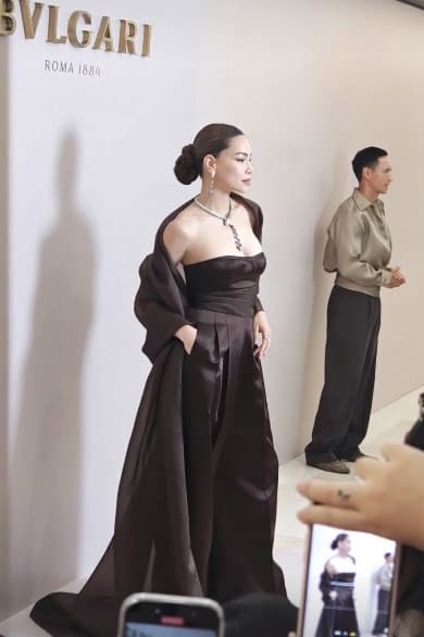 nữ ca sĩ hồ ngọc hà,ca sĩ Hồ Ngọc Hà,diễn viên Kim Lý, sao Việt