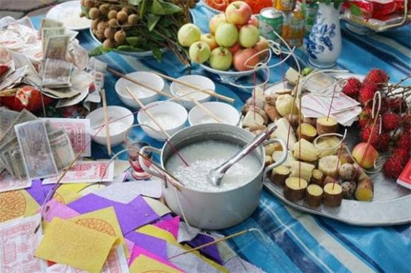 Tháng 7 âm lịch, Tháng cô hồn, Cúng cô hồn ngày nào, cúng cô hồn giờ nào