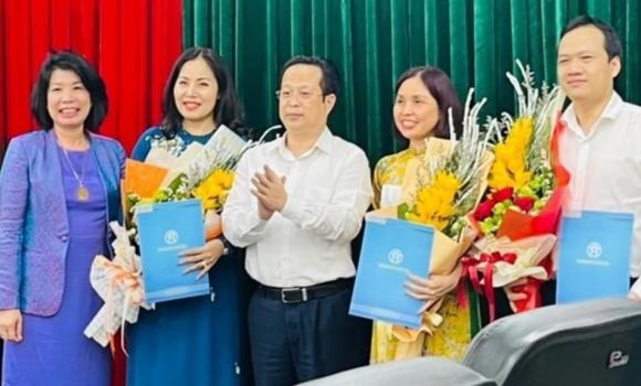 Xuân Bắc, Sóng ở đáy sông, Hồng sóng ở đáy sông
