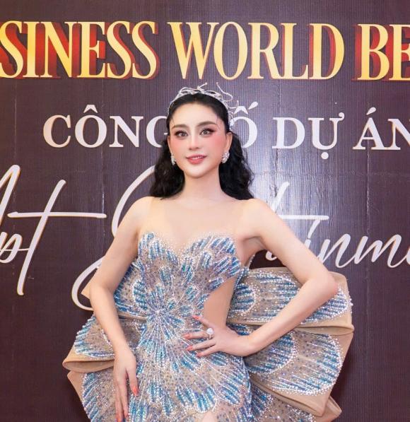 Sao Việt 22/8, tin sao việt mới nhất