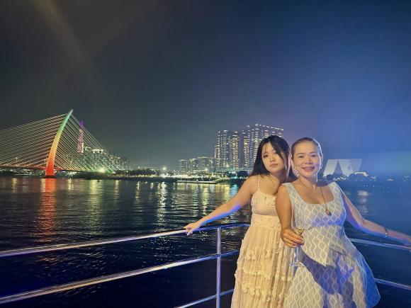 Sao Việt 24/8, tin sao việt mới nhất