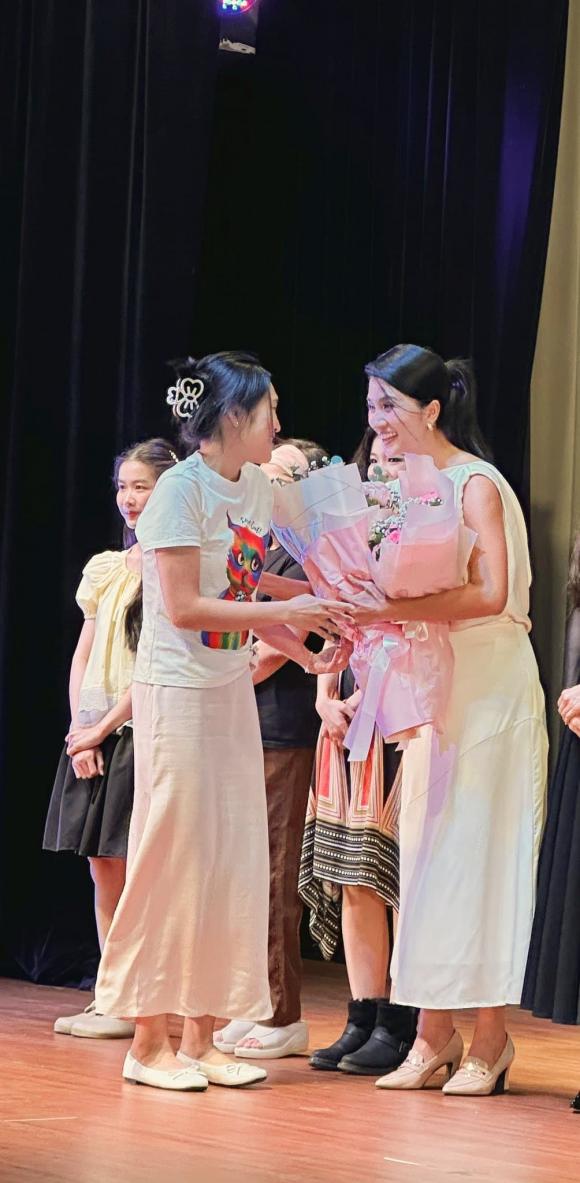 Sao Việt 24/8, tin sao việt mới nhất