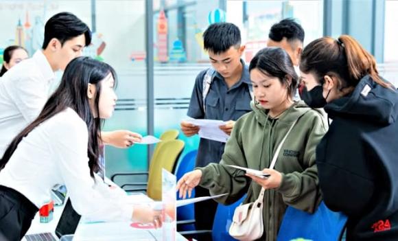 xét học bạ, điểm thi tốt nghiệp THPT, điểm chuẩn