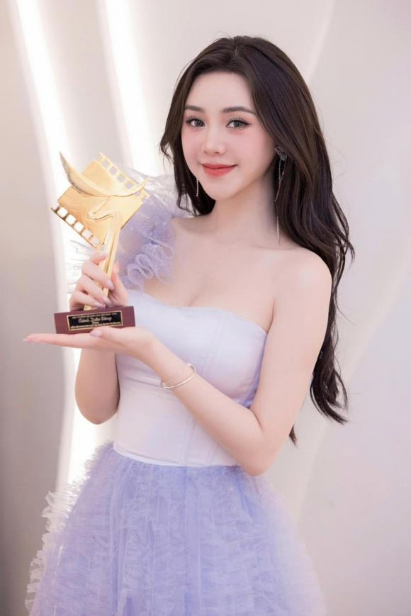 quỳnh kool, sao việt 