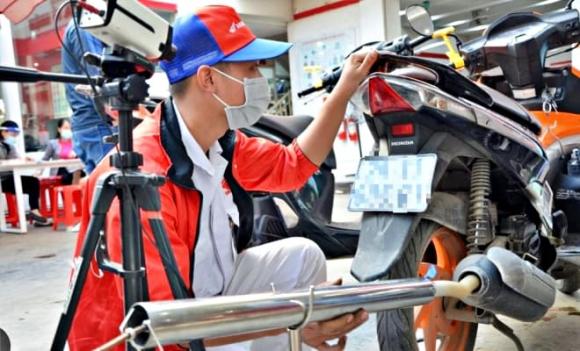 Xe máy, kiểm định khí thải