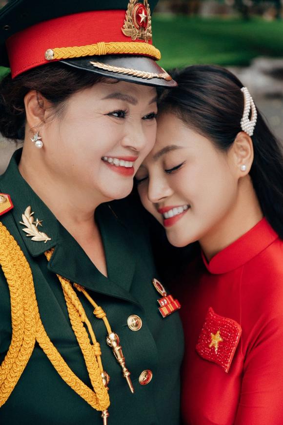Sao Việt 27/8, tin sao việt mới nhất
