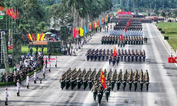 diễu binh diễu hành, quốc khánh 2/9