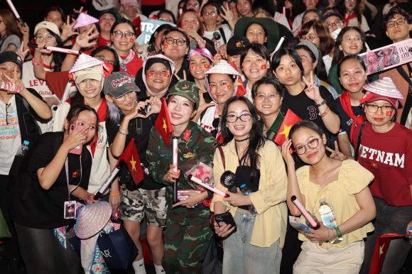 Sao Việt 26/8, tin sao việt mới nhất